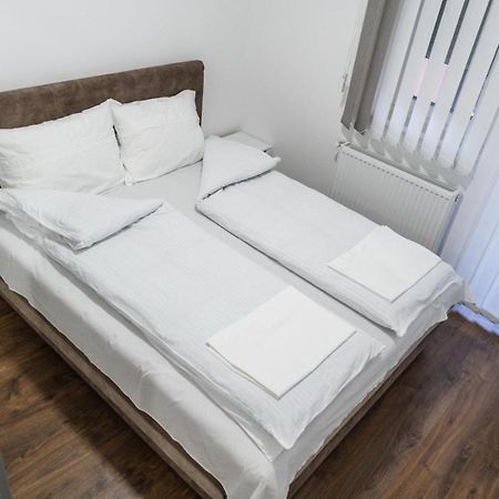 Bella Apartmani Jagodina Εξωτερικό φωτογραφία