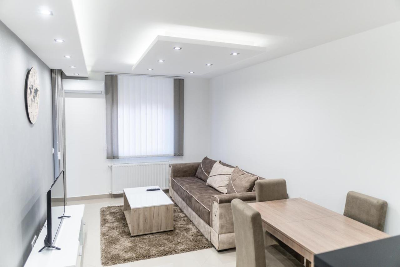 Bella Apartmani Jagodina Εξωτερικό φωτογραφία