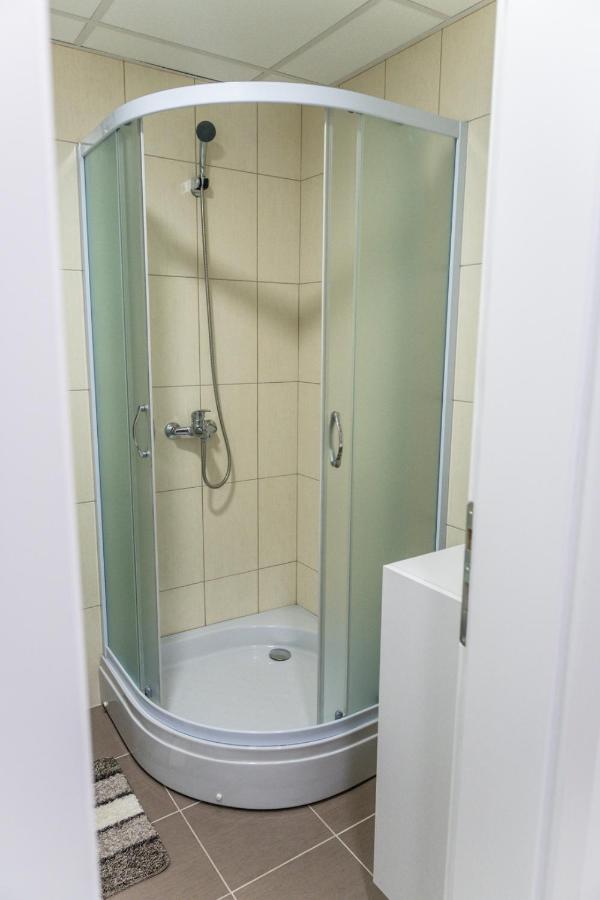 Bella Apartmani Jagodina Εξωτερικό φωτογραφία