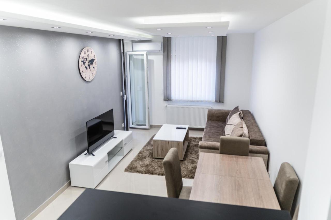 Bella Apartmani Jagodina Εξωτερικό φωτογραφία