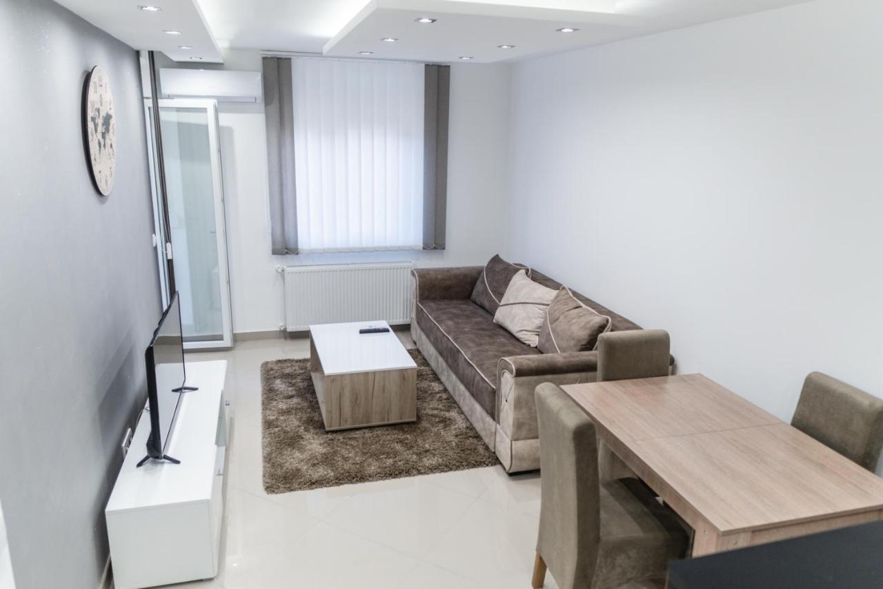 Bella Apartmani Jagodina Εξωτερικό φωτογραφία